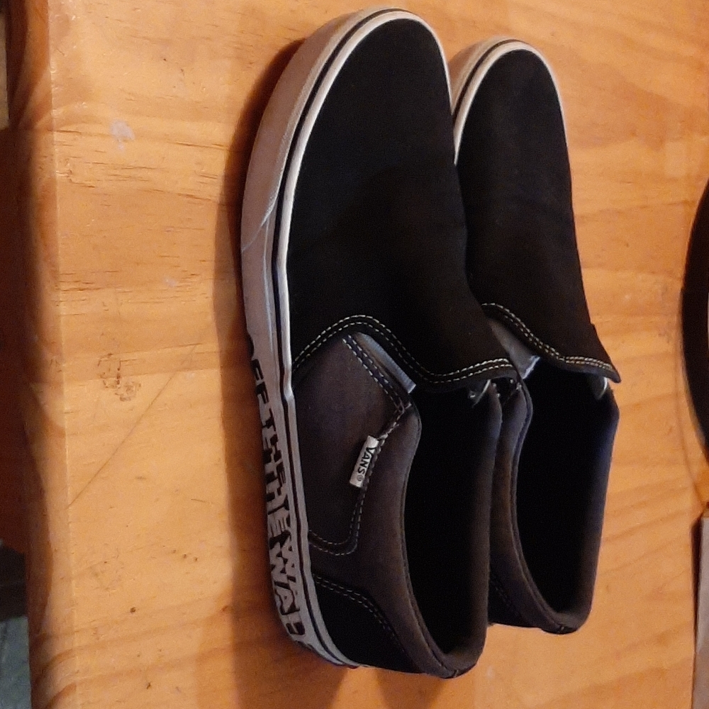 Mens Vans size 10 black gray